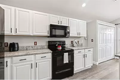 4715 Cumbrian Lakes Drive, Kissimmee, FL 34746 - Photo 15