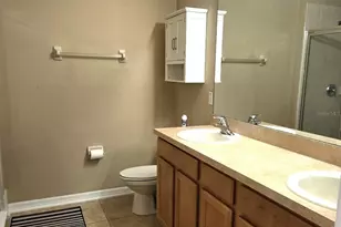 15245 Stonebriar Way, Orlando, FL 32826 - Photo 17