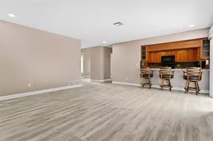 3736 Lake Margaret Dr, Orlando, FL 32812 - Photo 9