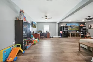 232 Lake Lucerne Way, Winter Haven, FL 33881 - Photo 5