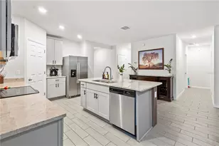 551 Amadoras Wy, Saint Cloud, FL 34771 - Photo 5