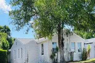 235 McKean St, Auburndale, FL 33823 - Photo 3