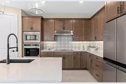 16449 Lone Oak Circle, Orlando, FL 32832 - Photo 9