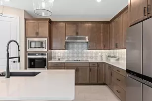 16449 Lone Oak Cir, Orlando, FL 32832 - Photo 9