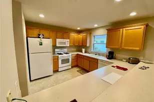 1534 Lime Grove Ln, The Villages, FL 32162 - Photo 9