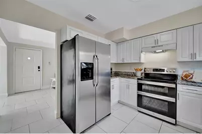2600 40th Avenue N, Saint Petersburg, FL 33714 - Photo 33