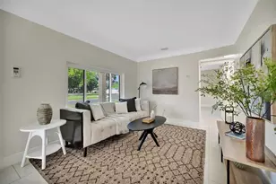 2600 40th Ave N, Saint Petersburg, FL 33714 - Photo 11