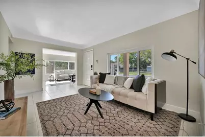 2600 40th Avenue N, Saint Petersburg, FL 33714 - Photo 13