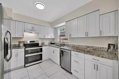2600 40th Avenue N, Saint Petersburg, FL 33714 - Photo 31