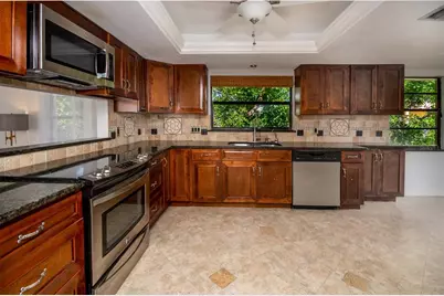 2504 Hibiscus Drive W, Belleair Beach, FL 33786 - Photo 7