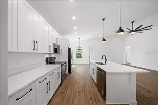 10325 Dotted Wren Ave, Weeki Wachee, FL 34613 - Photo 25