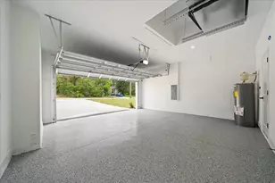 10325 Dotted Wren Ave, Weeki Wachee, FL 34613 - Photo 27