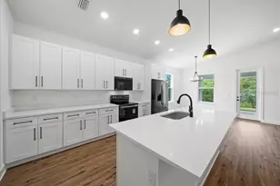10325 Dotted Wren Ave, Weeki Wachee, FL 34613 - Photo 21