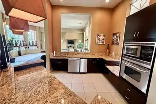 5560 Metrowest Blvd, Orlando, FL 32811 - Photo 23