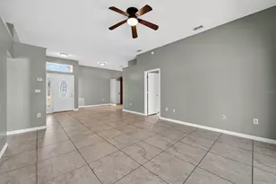 781 Country Woods Cir, Kissimmee, FL 34744 - Photo 3