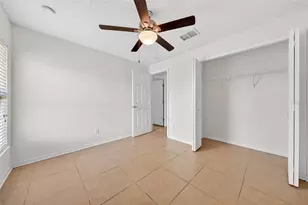 537 Hatchwood Dr, Haines City, FL 33844 - Photo 9