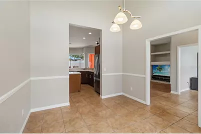 8122 Canyon Lake Circle, Orlando, FL 32835 - Photo 9