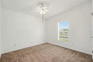 37536 Gill Ave, Zephyrhills, FL 33541 - Photo 21