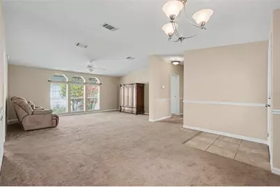 37536 Gill Avenue, Zephyrhills, FL 33541 - Photo 5