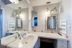 814 Laurel Ave, Orlando, FL 32803 - Photo 43