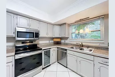 814 Laurel Avenue #2, Orlando, FL 32803 - Photo 9
