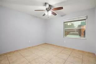 2720 S Sunrise Ct, Orlando, FL 32806 - Photo 21