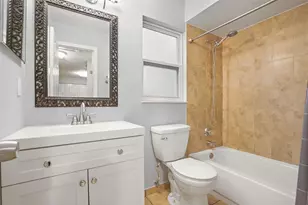2720 S Sunrise Ct, Orlando, FL 32806 - Photo 23