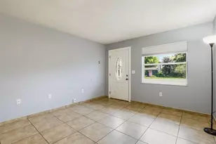 2720 S Sunrise Ct, Orlando, FL 32806 - Photo 13
