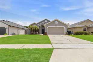 2773 Delcrest Dr, Orlando, FL 32817 - Photo 5