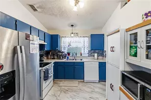 2200 Rose Brook Ct, Orlando, FL 32817 - Photo 7
