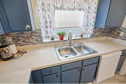 2200 Rose Brook Court, Orlando, FL 32817 - Photo 13