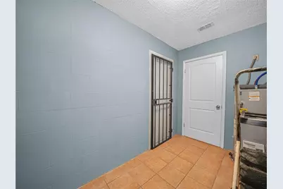 3855 Hill N Dale Place, Lakeland, FL 33812 - Photo 9