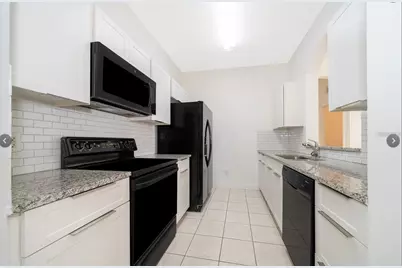 6166 Stevenson Drive #302, Orlando, FL 32835 - Photo 7