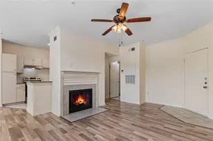 2558 Robert Trent Jones Dr, Orlando, FL 32835 - Photo 7