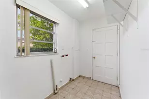 1310 W 30th St, Hialeah, FL 33012 - Photo 29