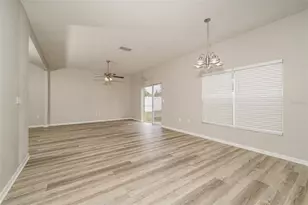 8870 Pebblebrooke Dr, Lakeland, FL 33810 - Photo 5