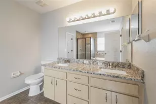 8870 Pebblebrooke Dr, Lakeland, FL 33810 - Photo 11