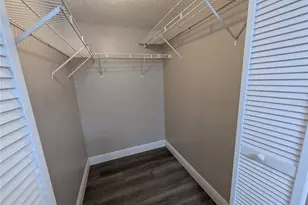5613 Blue Shadows Ct, Orlando, FL 32811 - Photo 19