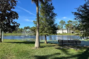 5613 Blue Shadows Ct, Orlando, FL 32811 - Photo 23