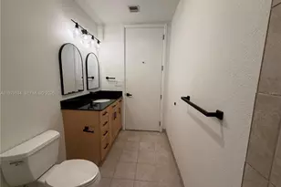 150 E Robinson St, Orlando, FL 32801 - Photo 27