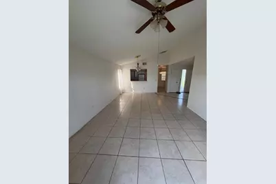 1015 Ocala Woods Lane, Orlando, FL 32824 - Photo 5