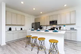 624 Benoi Dr, Davenport, FL 33896 - Photo 3