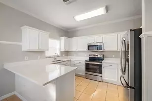 380 Sorrento Rd, Kissimmee, FL 34759 - Photo 11