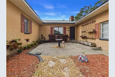 32805 Lake Eustis Drive, Tavares, FL 32778 - Photo 3