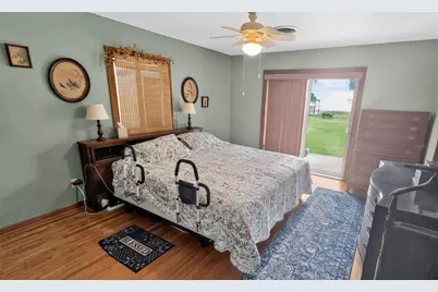 32805 Lake Eustis Drive, Tavares, FL 32778 - Photo 13
