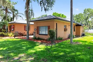 32805 Lake Eustis Dr, Tavares, FL 32778 - Photo 23