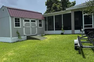 121 Daisy Ln, Lake Placid, FL 33852 - Photo 5