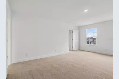 7276 Rolling Leaf Road, Groveland, FL 34736 - Photo 15