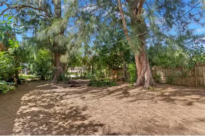1524 Arizona Ave, Saint Petersburg, FL 33703 - Photo 17