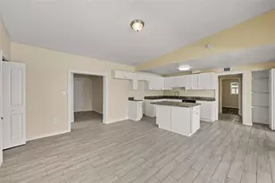 1000 Emeralda Rd, Orlando, FL 32808 - Photo 21